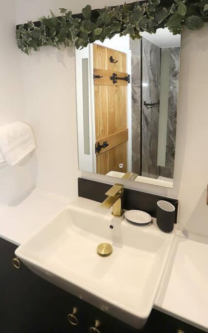 Spinners Cottage - Central Kirkby Lonsdale Retreat Ngoại thất bức ảnh